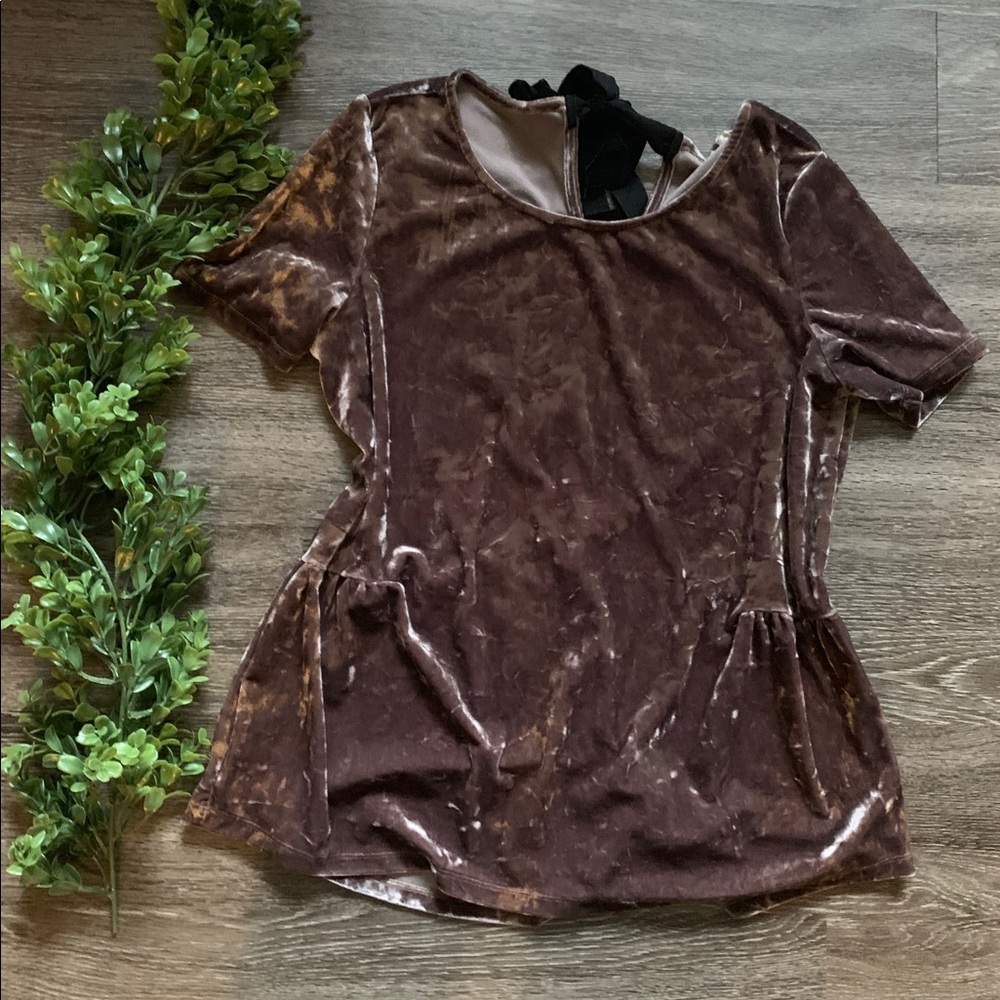 Crushed velvet top
